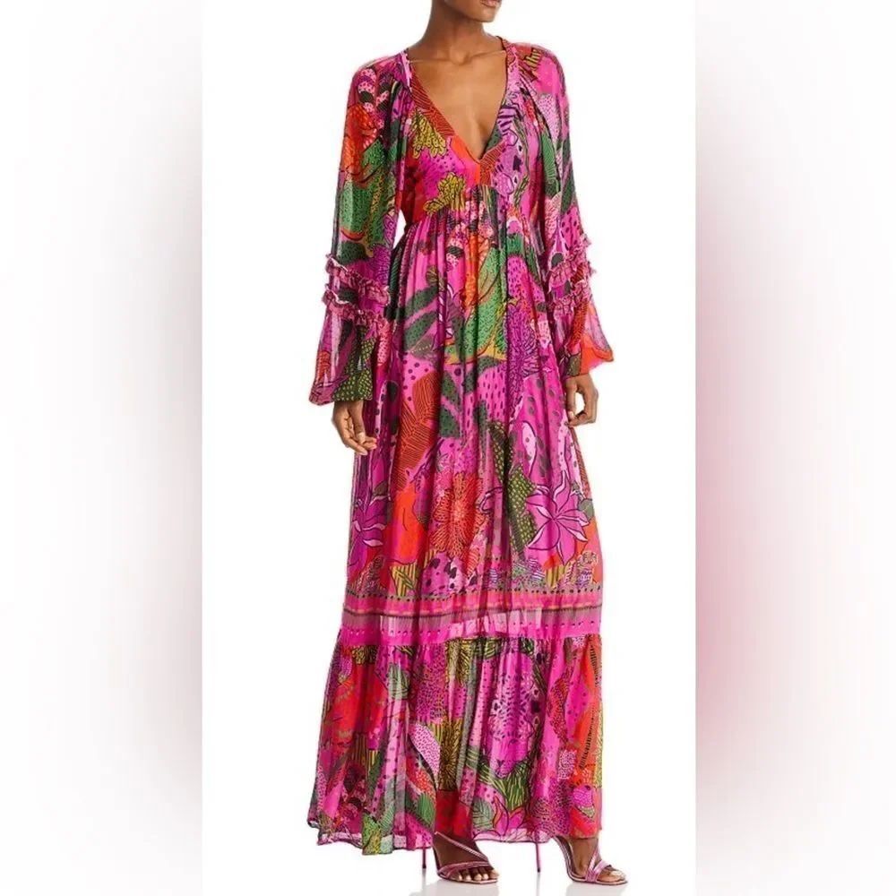 FARM Rio
Cool Leopards Maxi Dress - Picture 3 of 11